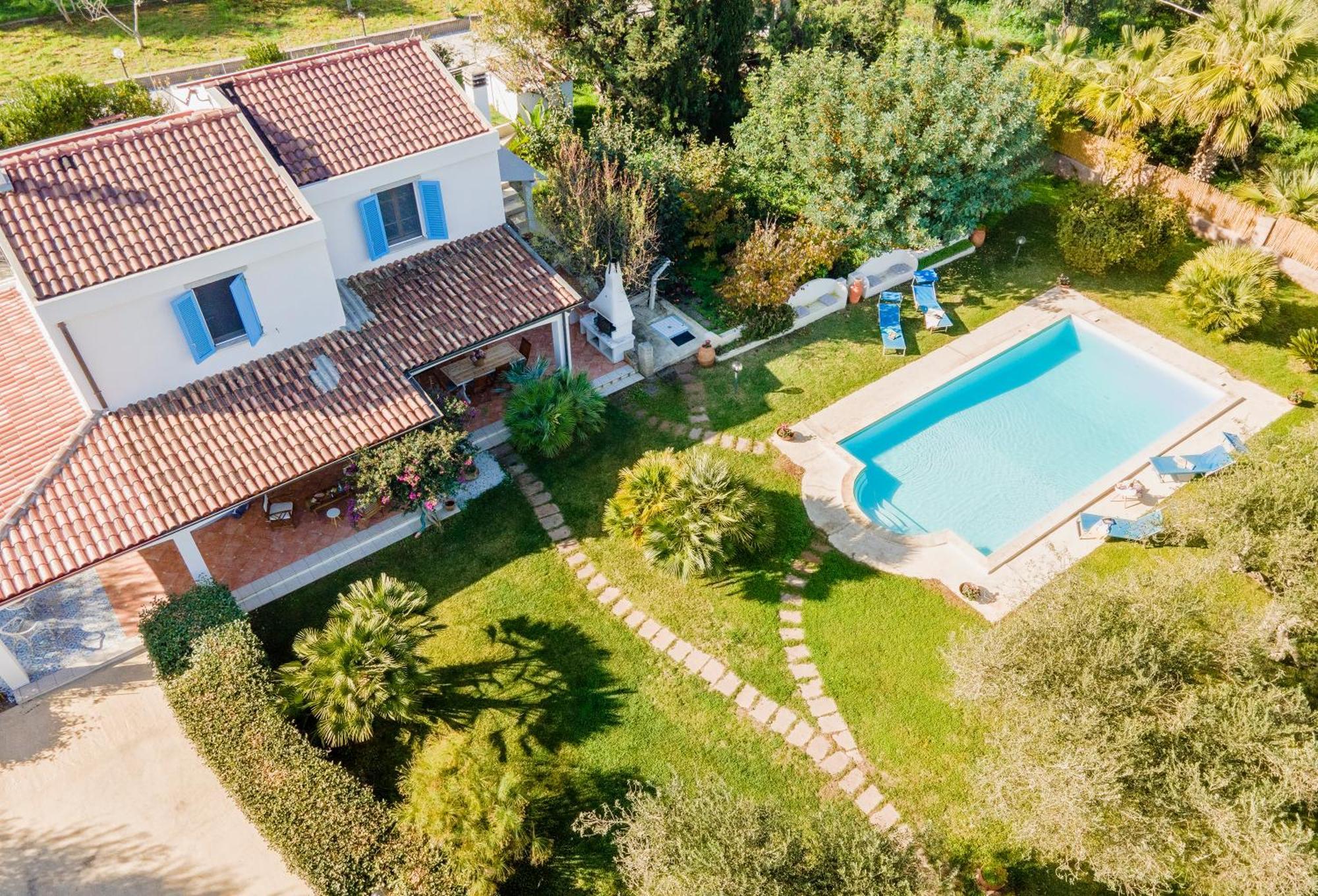 Alghero Villa Josephine Con Piscina E Parco Per 8 Ospiti Εξωτερικό φωτογραφία